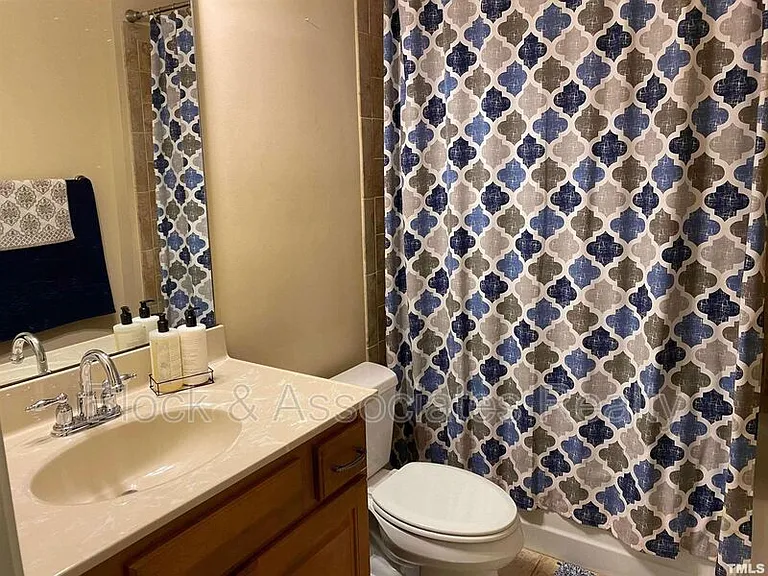 10216 San Remo Pl — Photo 22