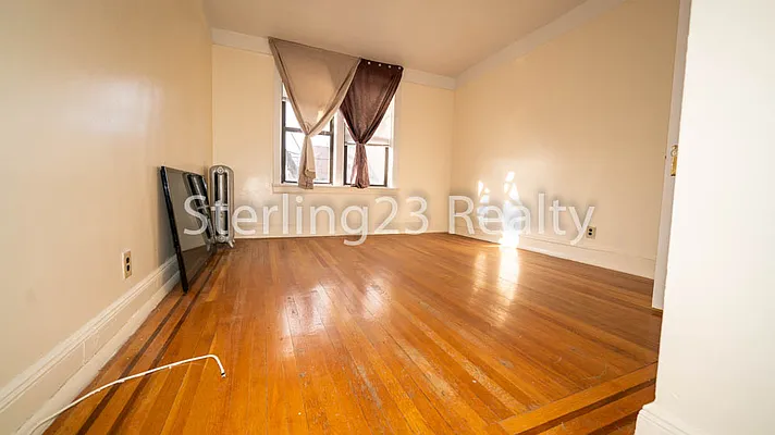 Rented by Sterling Realty Solution Inc | media 10