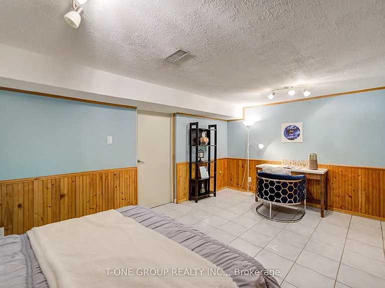 6 Esterbrooke Ave #94 — Photo 40