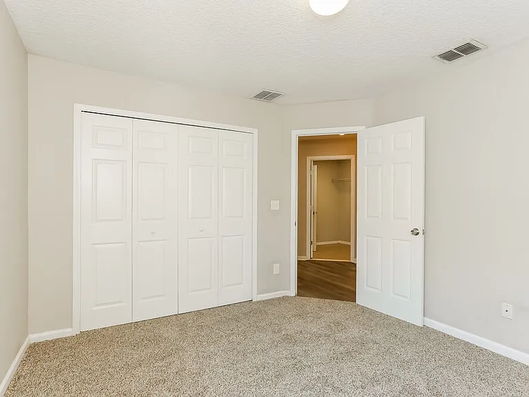 6177 Casterbridge Rd — Photo 14