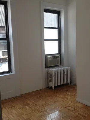 Rented by Manhattan Flats | media 27