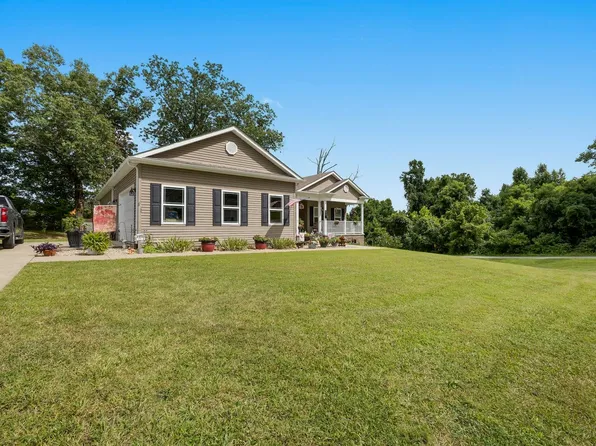 23 Woodville Rd, Grayson, KY 41143
