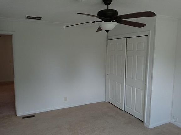 5th image of 306 S Oak St