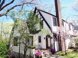 61 Ralph Ave, White Plains, NY 10606