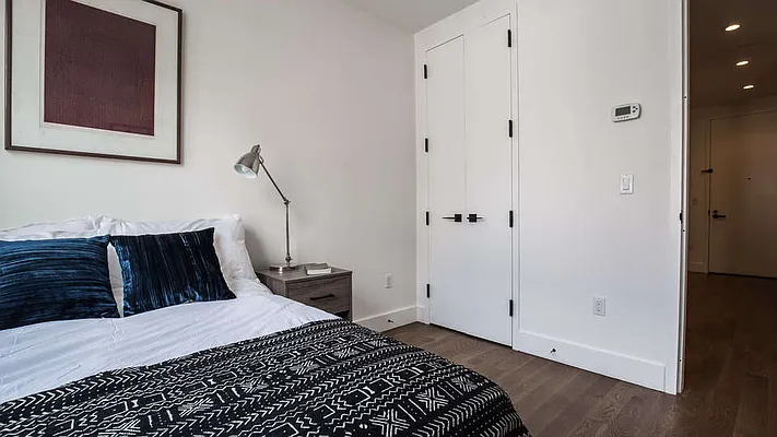 Rented by Nooklyn NYC LLC | media 23