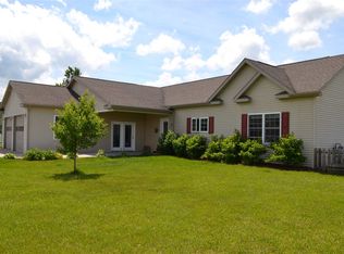 1959 Valley View Rd, Boyne Falls, MI 49713