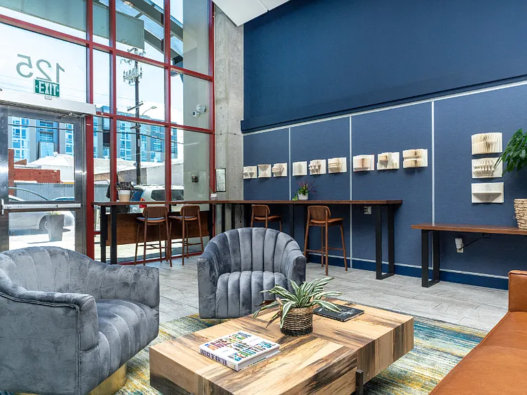 Aqua Via Apartments — Photo 6