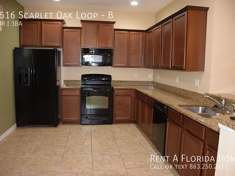 1516 Scarlet Oak Loop #B — Photo 4
