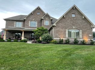 1737 Golden Field Dr, Greenwood, IN 46143