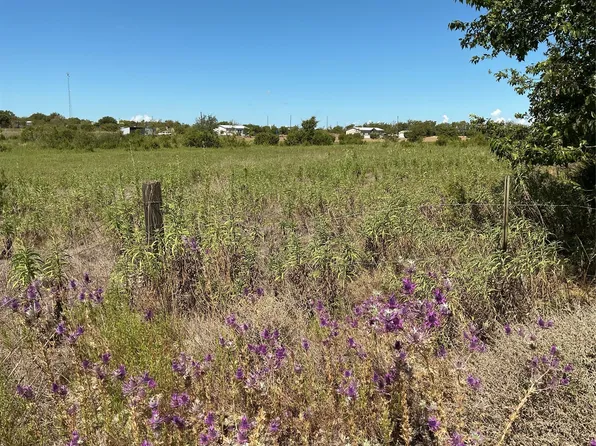 2130 County Road 211, Bertram, TX 78605