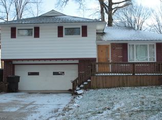 1737 Dodge Dr NW, Warren, OH