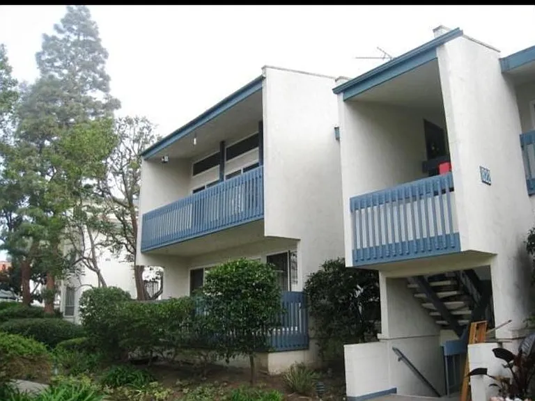 822 Camino Real #101 — Photo 3
