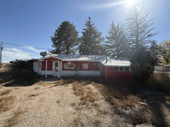 523 Pine St, Medicine Bow, WY 82329