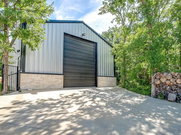 1008 Trinity Oaks Rd, Weatherford, TX 76087