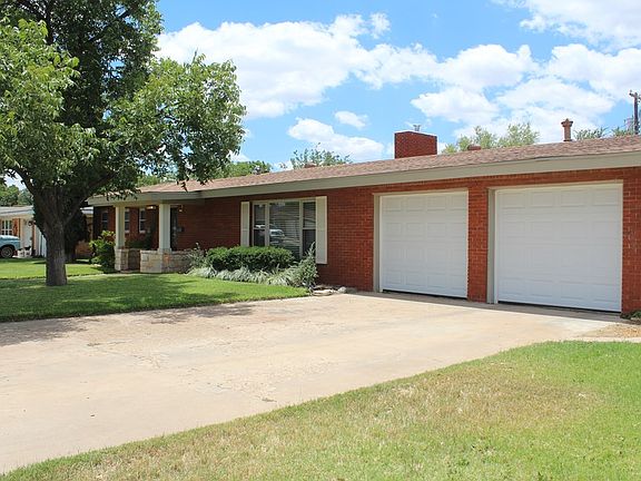 2nd image of 1713 Royalty Ave
