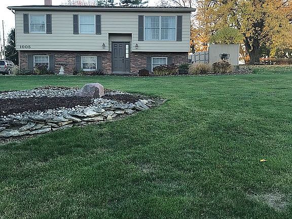 2nd image of 1005 Greenview Dr