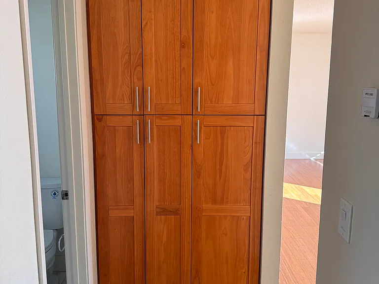 473 W Sunset Blvd — Photo 12