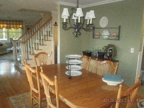5th image of 16 Deer Field Cres