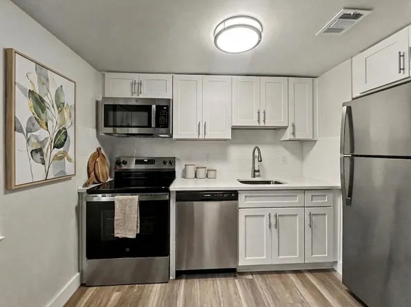 418 Magnolia Street, 418 Magnolia St #B2, Kennett Square, PA 19348