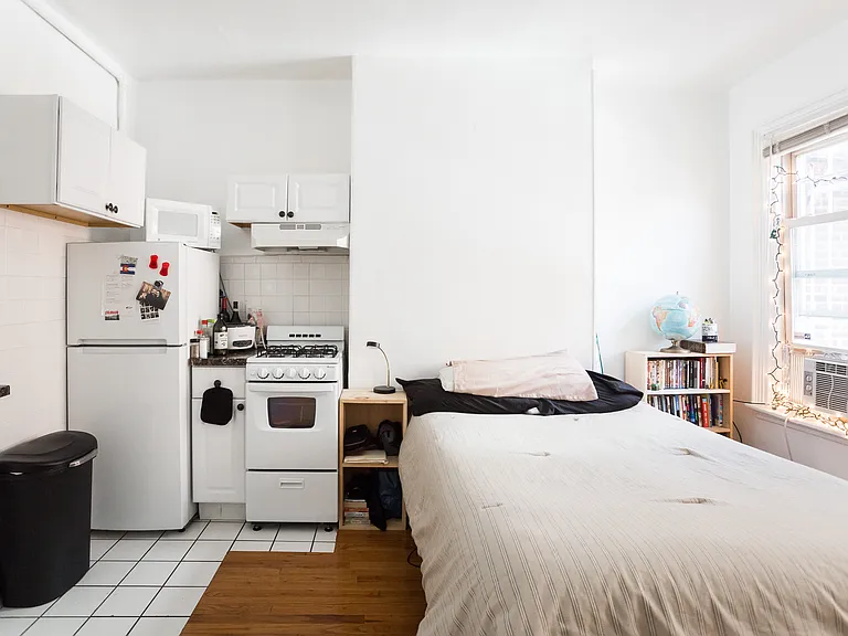 109-111 Dartmouth St #27 — Photo 3