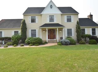 174 Old York Rd, Ringoes, NJ 08551