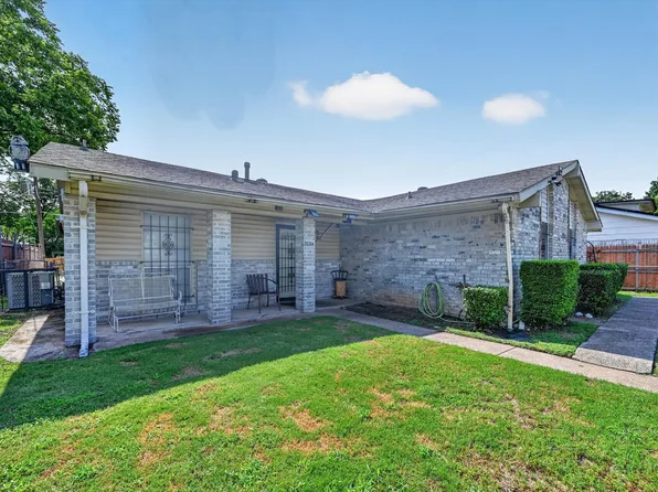 2524 N Saint Augustine Dr, Dallas, TX 75227