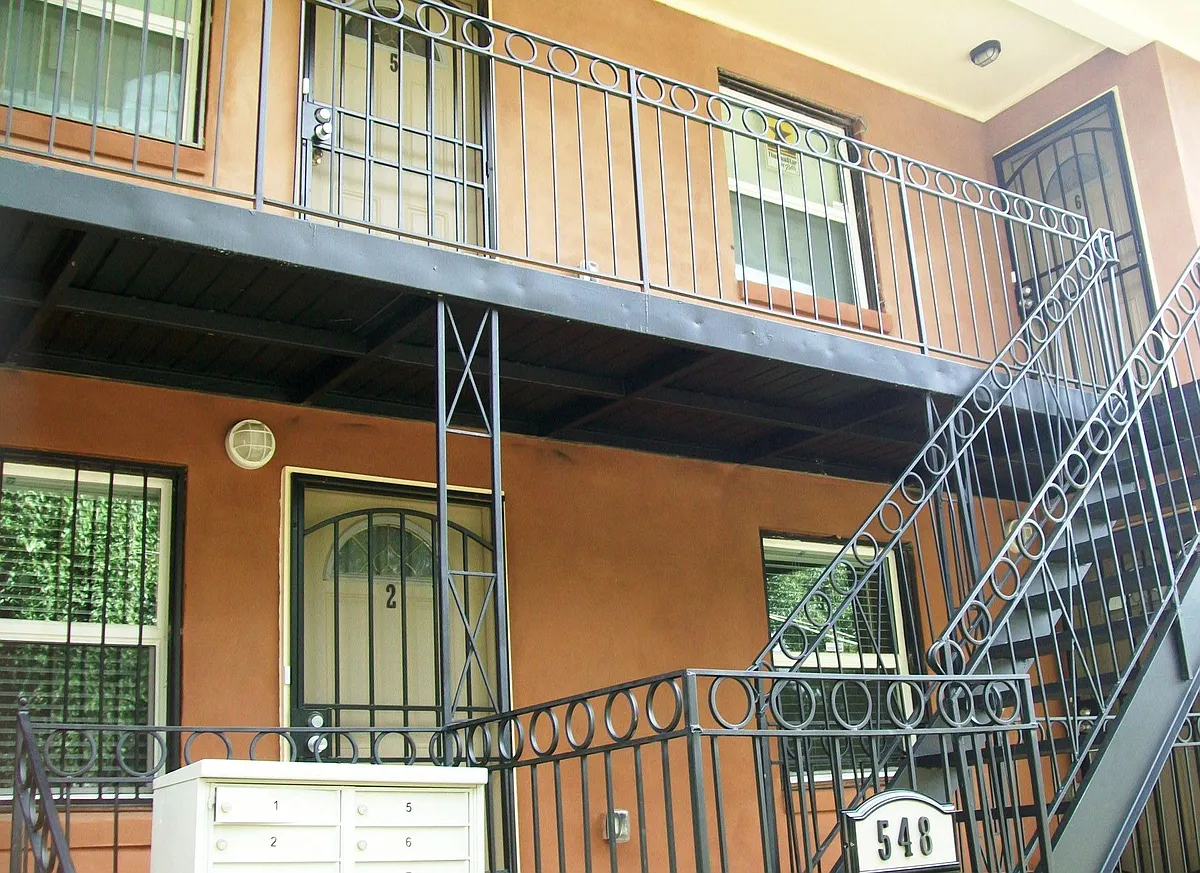 Building Photo - 548 Thurmond St NW