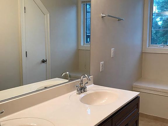 Double sinks in bathroom