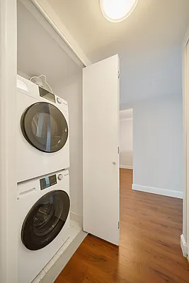 Rented by Living New York | media 9