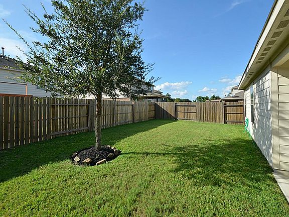 4th image of 15415 Sableton Crest Ln