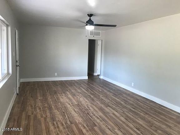 4th image of 2290 W Village Dr