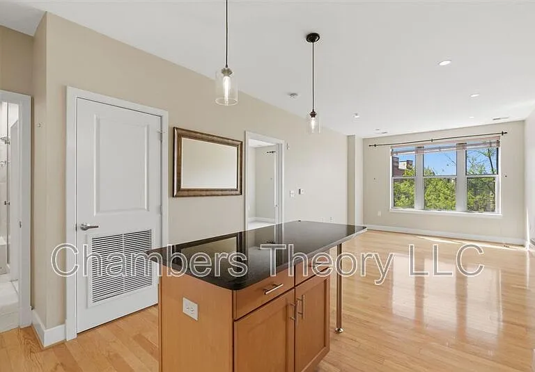 1800 Wilson Blvd #314 — Photo 7