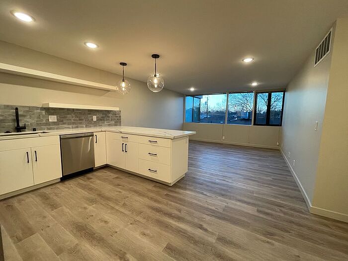 1st image of 2716 N St