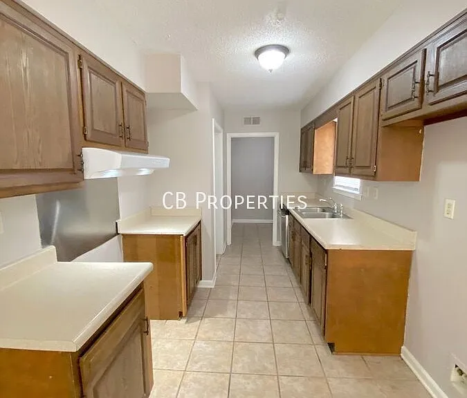 6127 Mission Ridge Rd — Photo 2