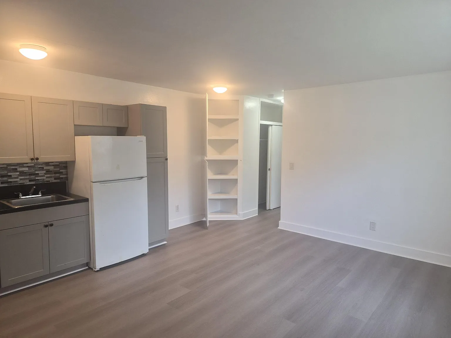 1 bed, 1.0 bath, 502 sqft, $1,700 — Photo 3
