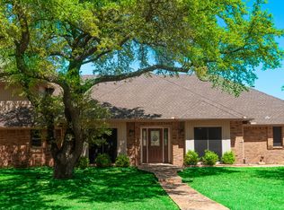 13 Crestview Cir, Rockwall, TX 75087
