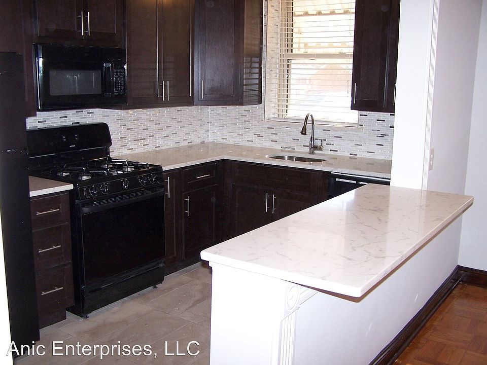 1st image of 6202 Nottingham Ave APT 1B