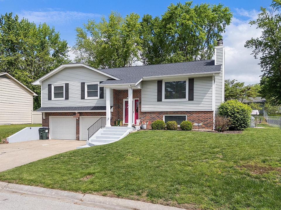 1st image of 901 Lori Dr