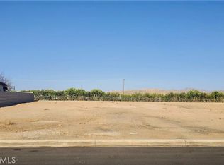 27961 Hummingbird Ln #64, Helendale, CA 92342
