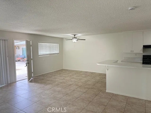 685 E Vista Chino #9 — Photo 17