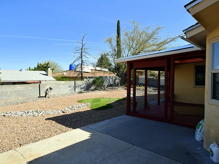8221 Portales St NE — Photo 3