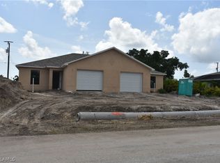 3914/3916 SW 16th Place Cpe, Coral, FL 33914
