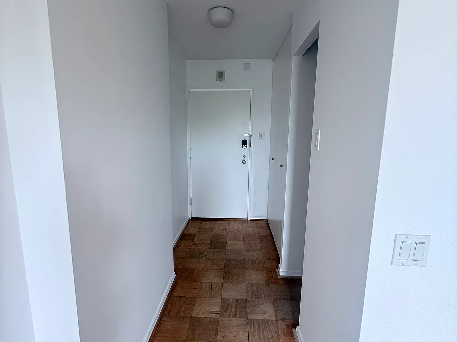 Studio, 600 sqft, $1,800 — Photo 4
