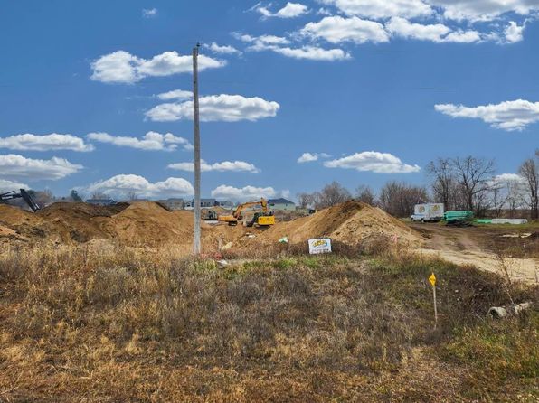 19 Sands Third Addition, Janesville, IA 50647