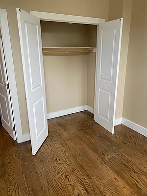 Rented by ERNY LLC | media 13