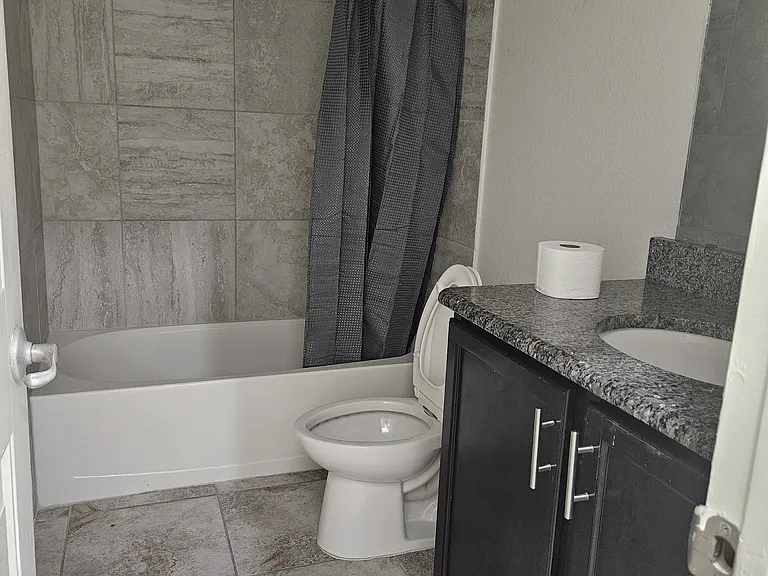5902 Begonia Dr — Photo 7