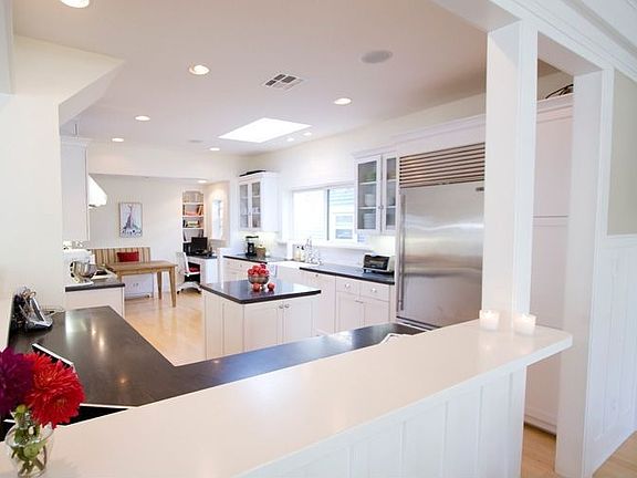 Kitchen Bar