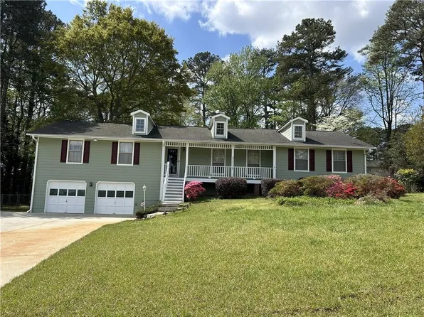 5162 Irwin Ct SW, Lilburn, GA 30047