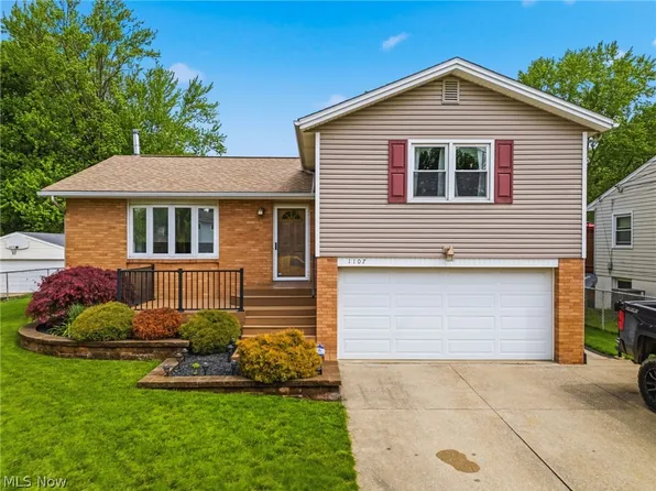1107 Lynbrook St SE, North Canton, OH 44720