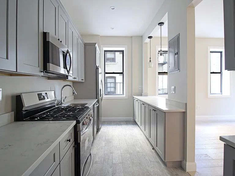 940 Street Nicholass Ave #1J — Photo 3